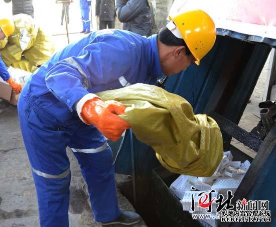 河北銷(xiāo)毀31噸假冒偽劣食品藥品 貨值達860余萬(wàn)元