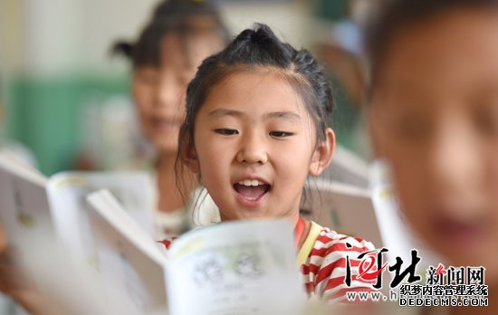 河北全省中小學(xué)校迎來(lái)“開(kāi)學(xué)第一課”