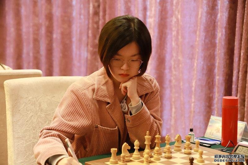 河北女選手首獲國際象棋全國錦標賽個(gè)人賽冠軍 